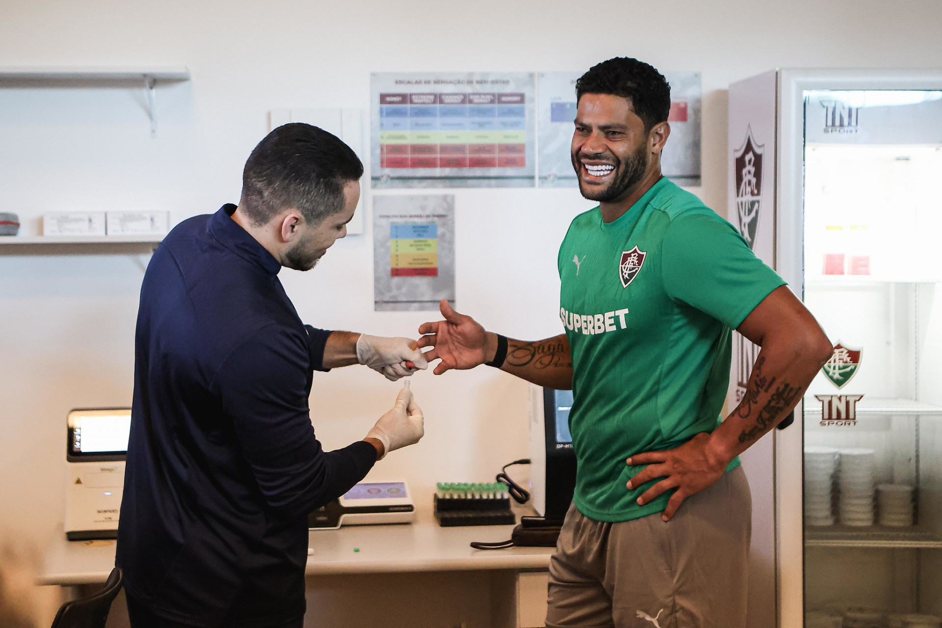 Hulk passa por bateria de exames e testes físicos no Fluminense - Lucas Merçon/Fluminense
