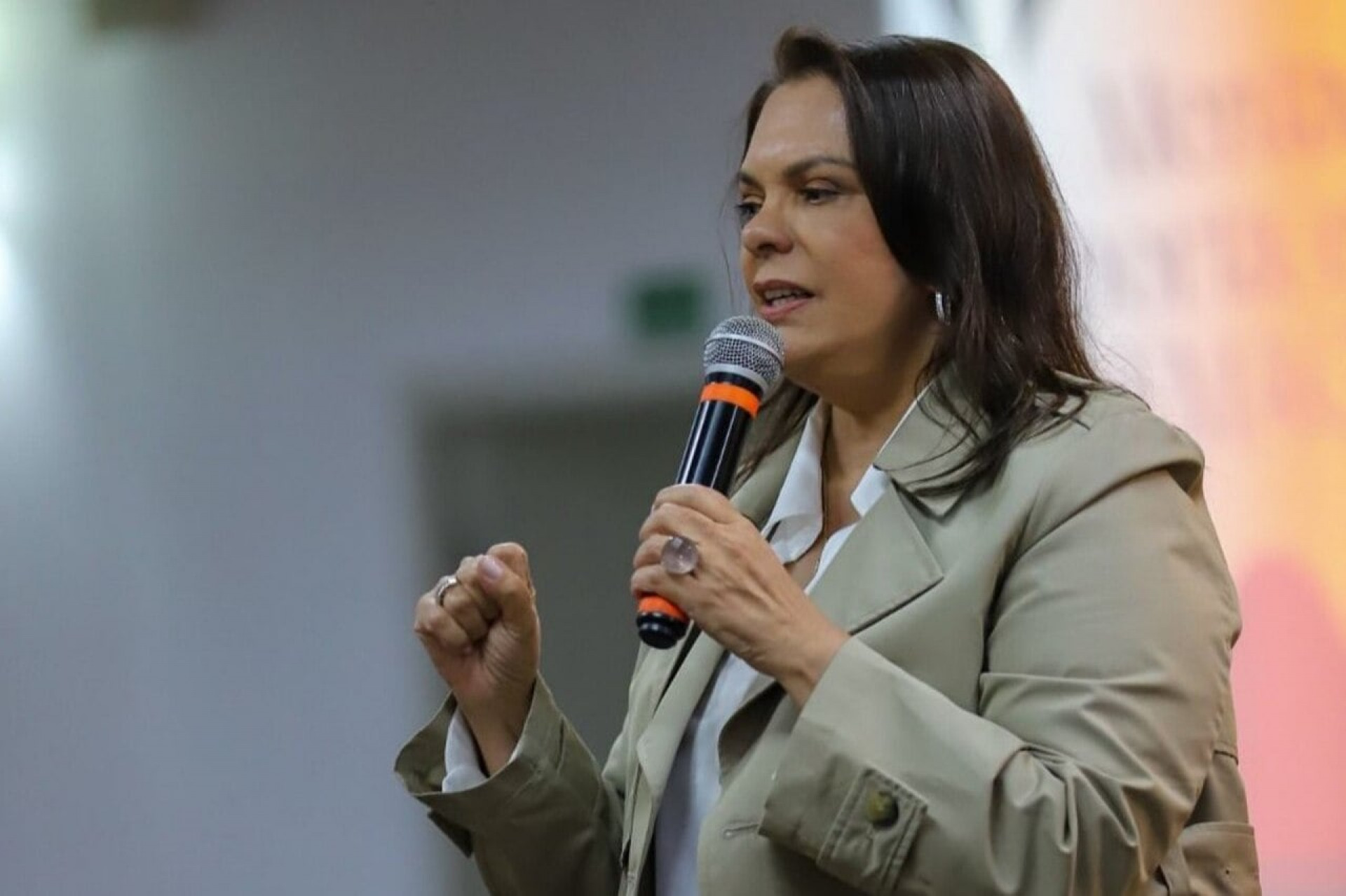 Casares falta a depoimento sobre esc&acirc;ndalos no S&atilde;o Paulo