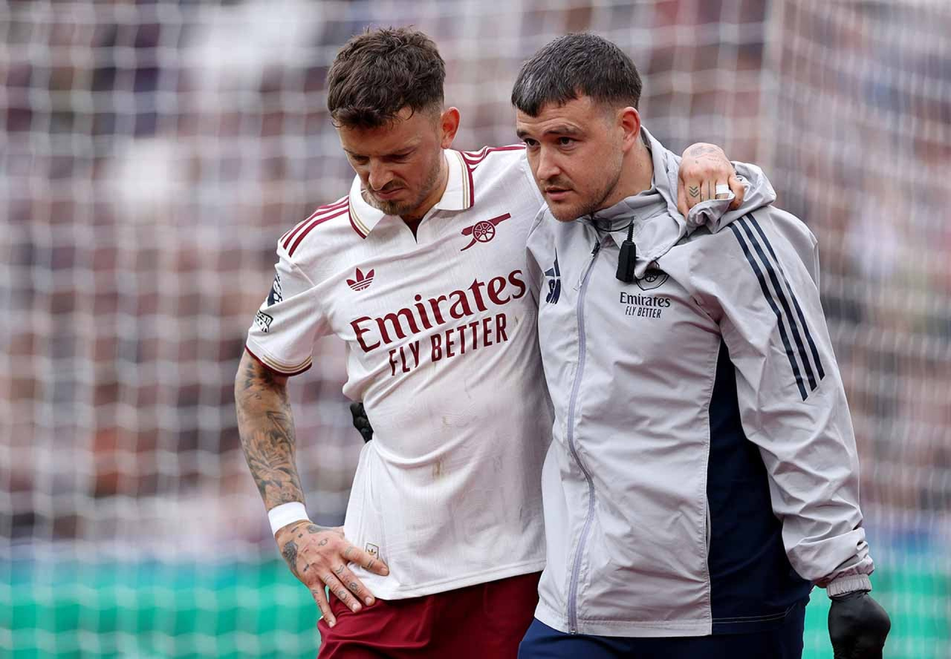 Arsenal perde Ben White para final da Champions