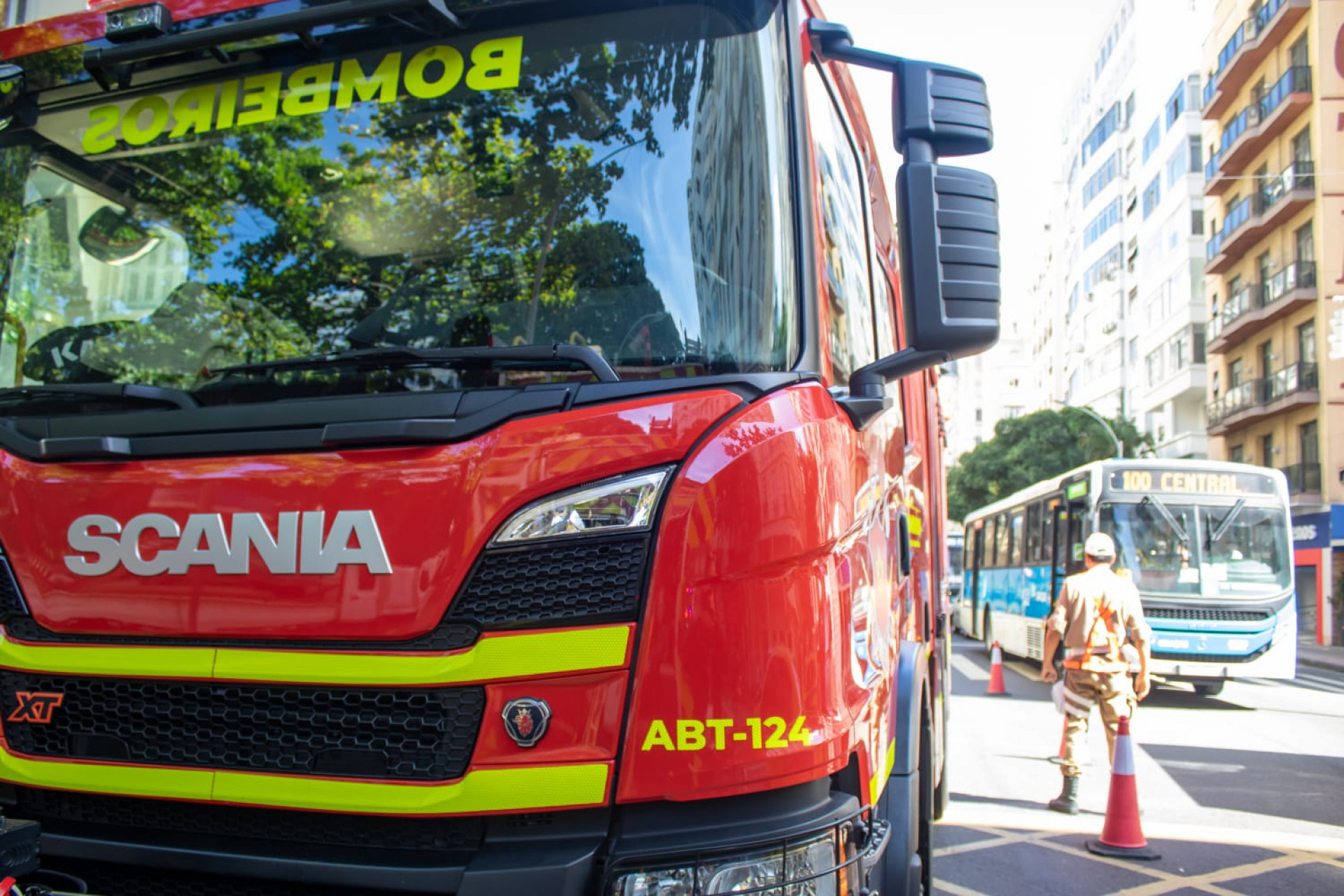 Bombeiros foram acionados para princípio de incêndio em churrascaria, em Copacabana - Érica Martin / Agência O Dia