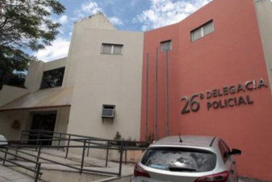Depósito clandestino de remédios é descoberto pela polícia na Zona Norte