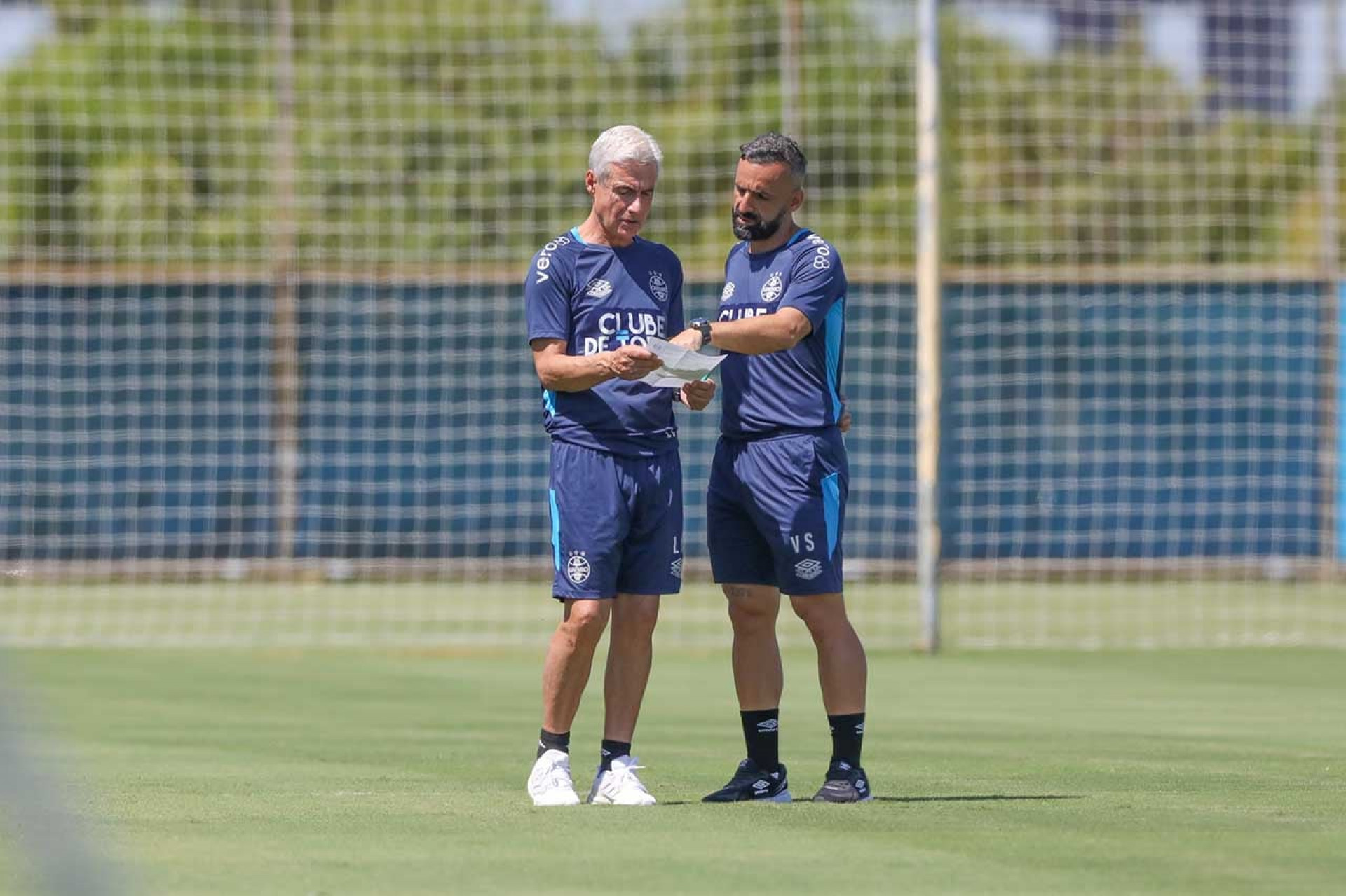 Gr&ecirc;mio perde homem de confian&ccedil;a de Lu&iacute;s Castro na comiss&atilde;o t&eacute;cnica