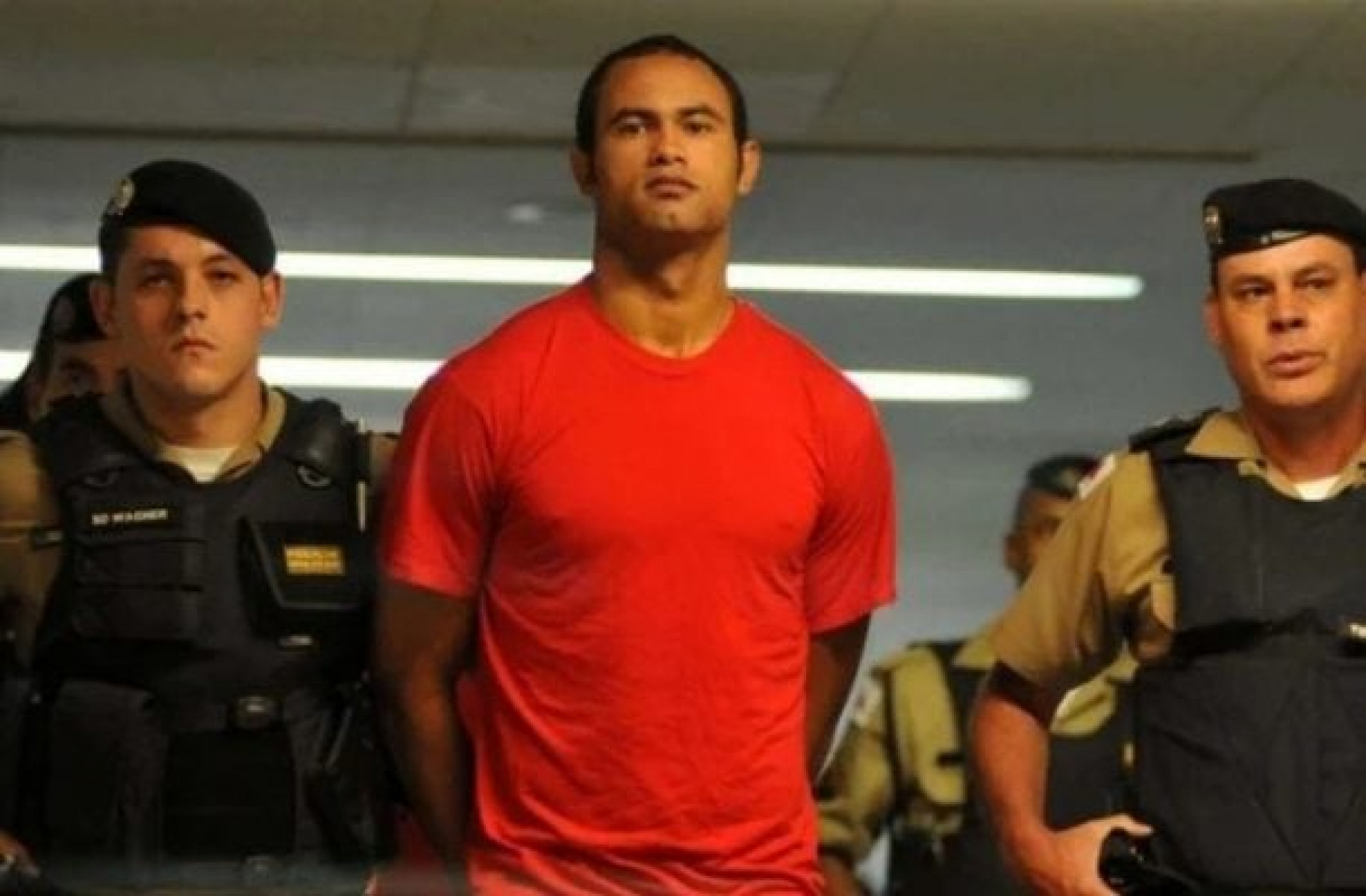 Goleiro Bruno se define como “atleta profissional” em audi&ecirc;ncia ap&oacute;s nova pris&atilde;o