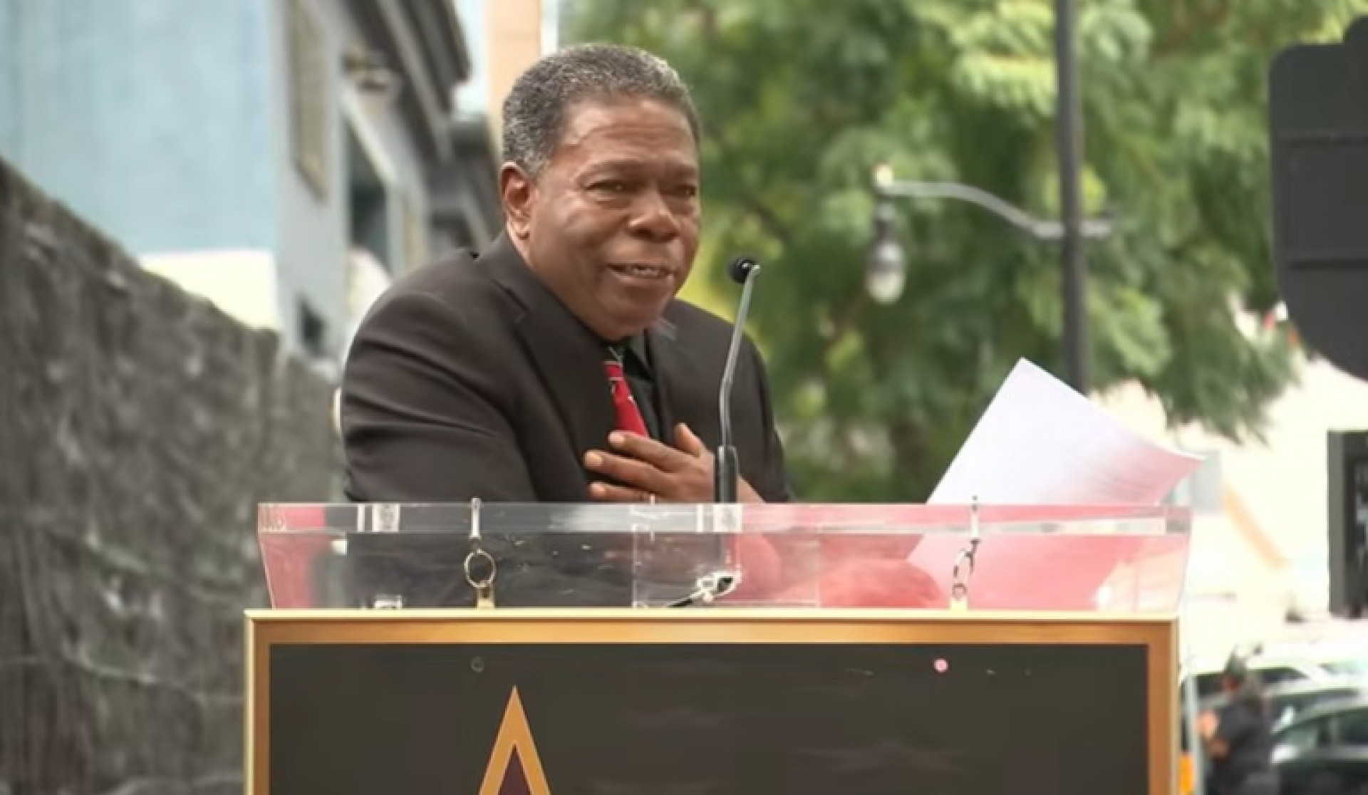 Paulinho da Costa mandou recado aos brasileiros durante o discurso  - Reprodução/Youtube 