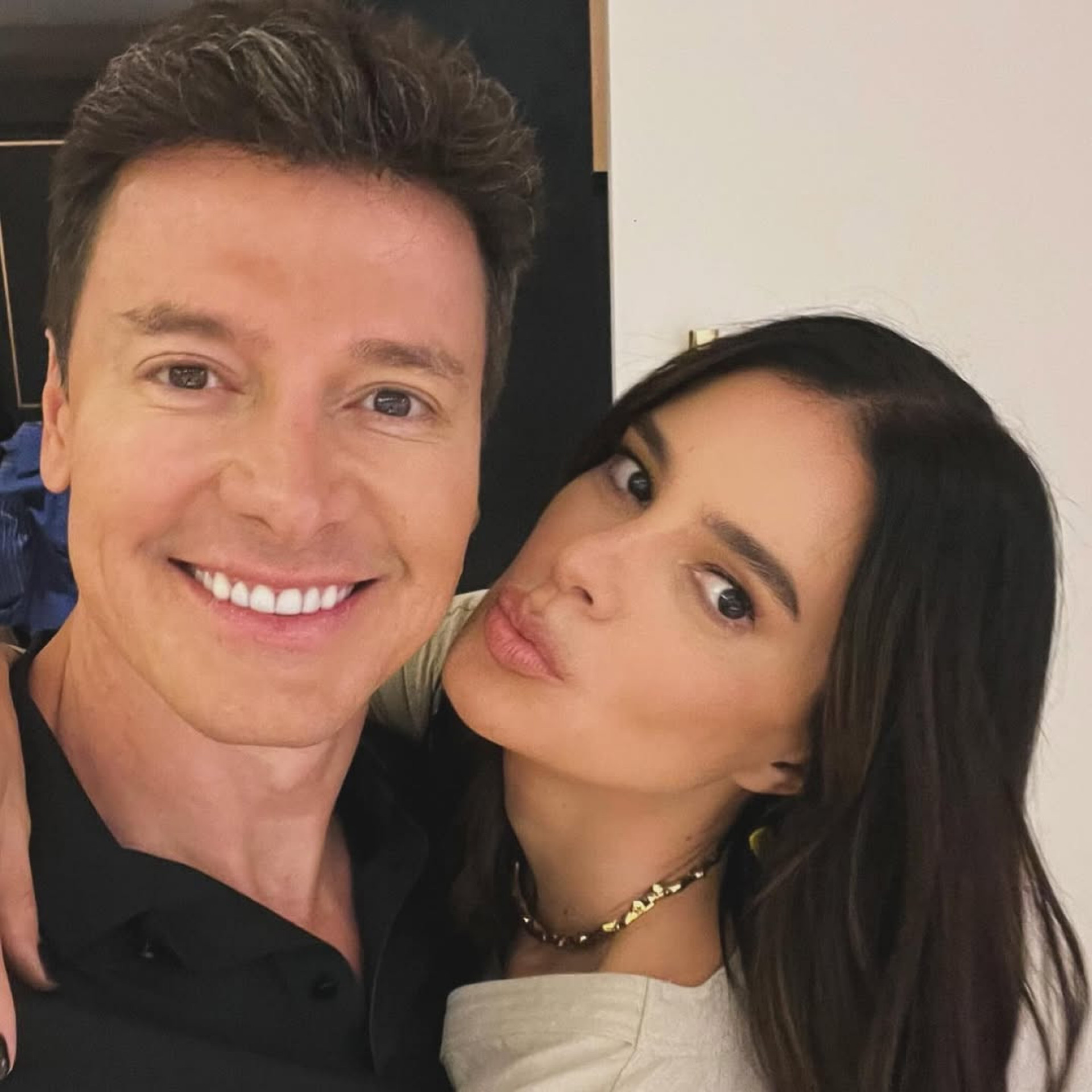Rodrigo Faro e Vera Viel trocaram declarações nas redes sociais  - Reprodução/Instagram 