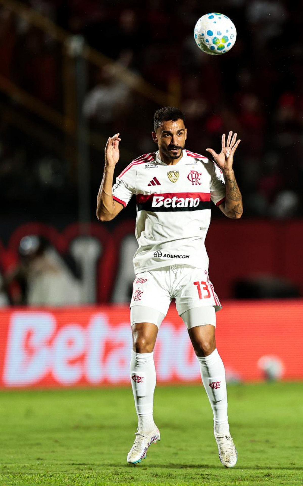VIT&Oacute;RIA X FLAMENGO - COPA DO BRASIL - BARRAD&Atilde;O - Gilvan de Souza/Flamengo