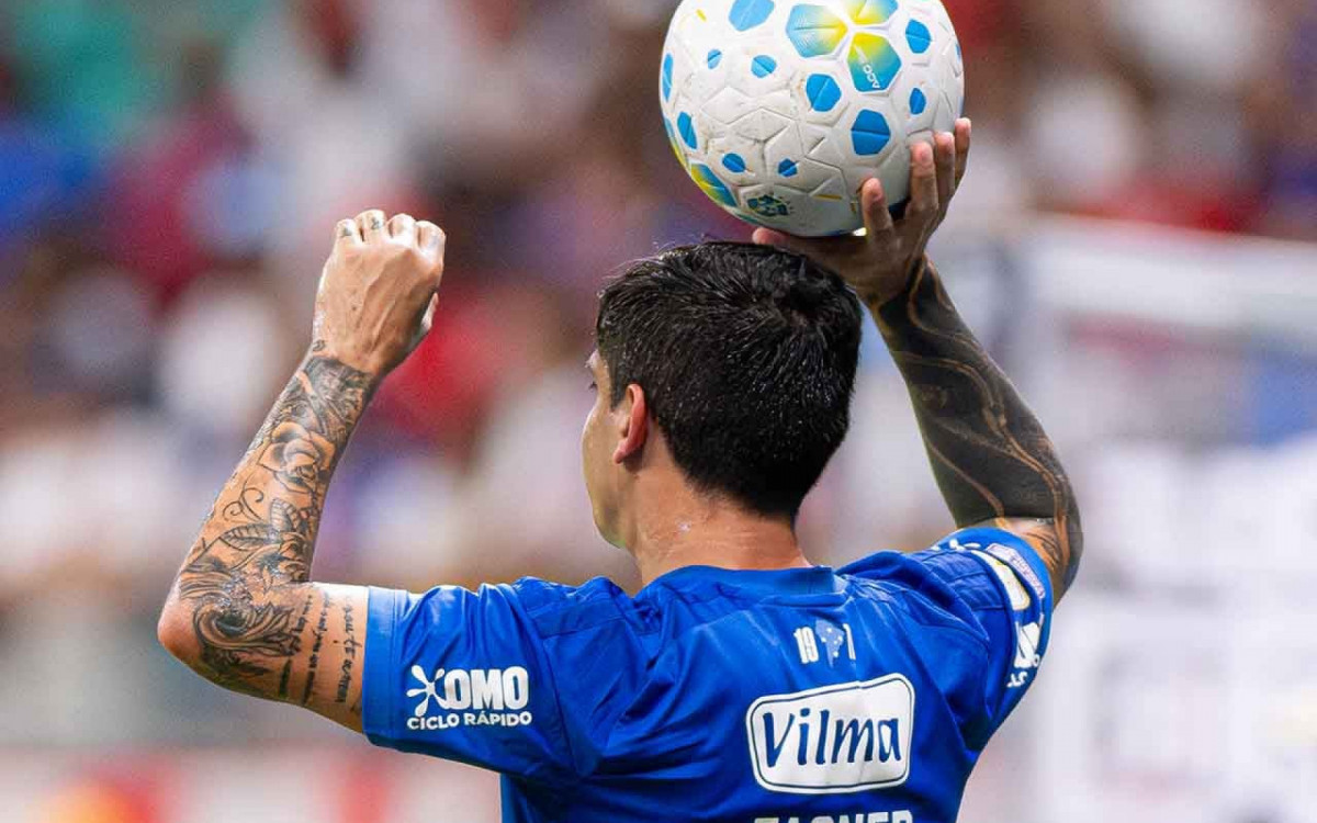 Fagner encontra felicidade no Cruzeiro e faz revela&ccedil;&atilde;o: “Pensei em parar de jogar”