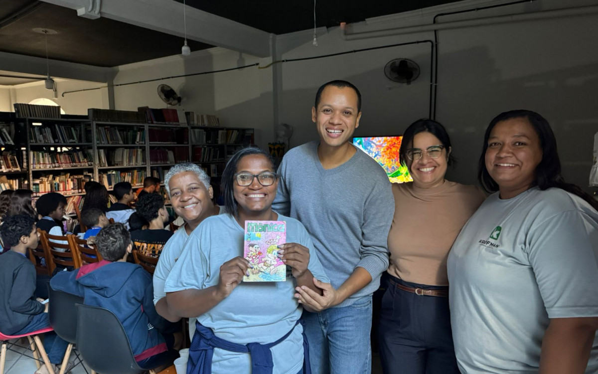 Estudantes da Escola Municipal Pastor Abel participaram de atividades culturais e momentos de leitura na Biblioteca Carlos Drummond de Andrade, em Rio das Ostras