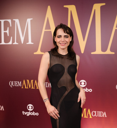 Elenco se reúne na festa de lançamento de 'Quem Ama Cuida'