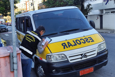 Niterói realiza operação educativa de fiscalização do transporte escolar