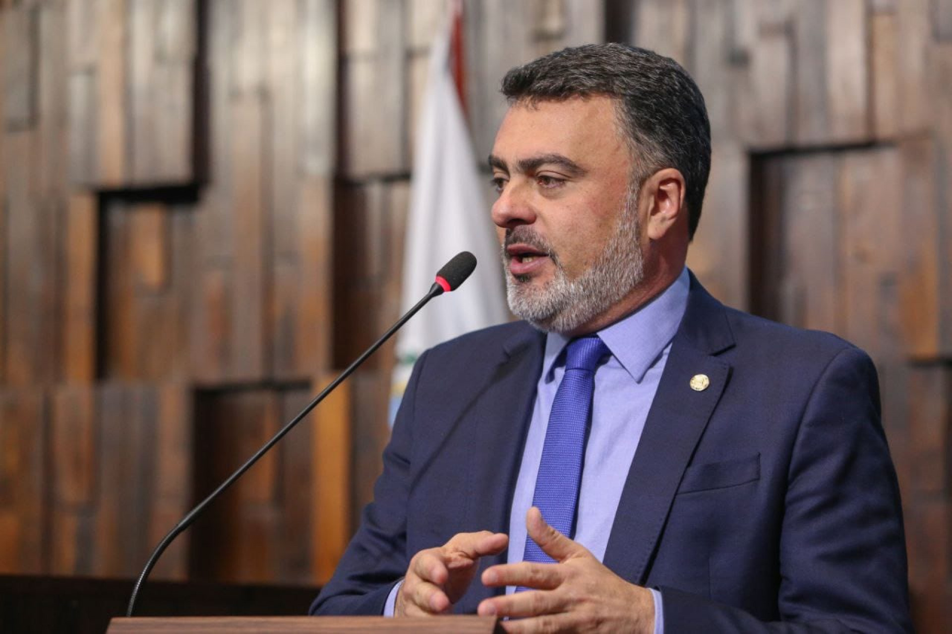 Deputado Vitor Junior pede abertura de CPI dos radares eletrônicos na Alerj