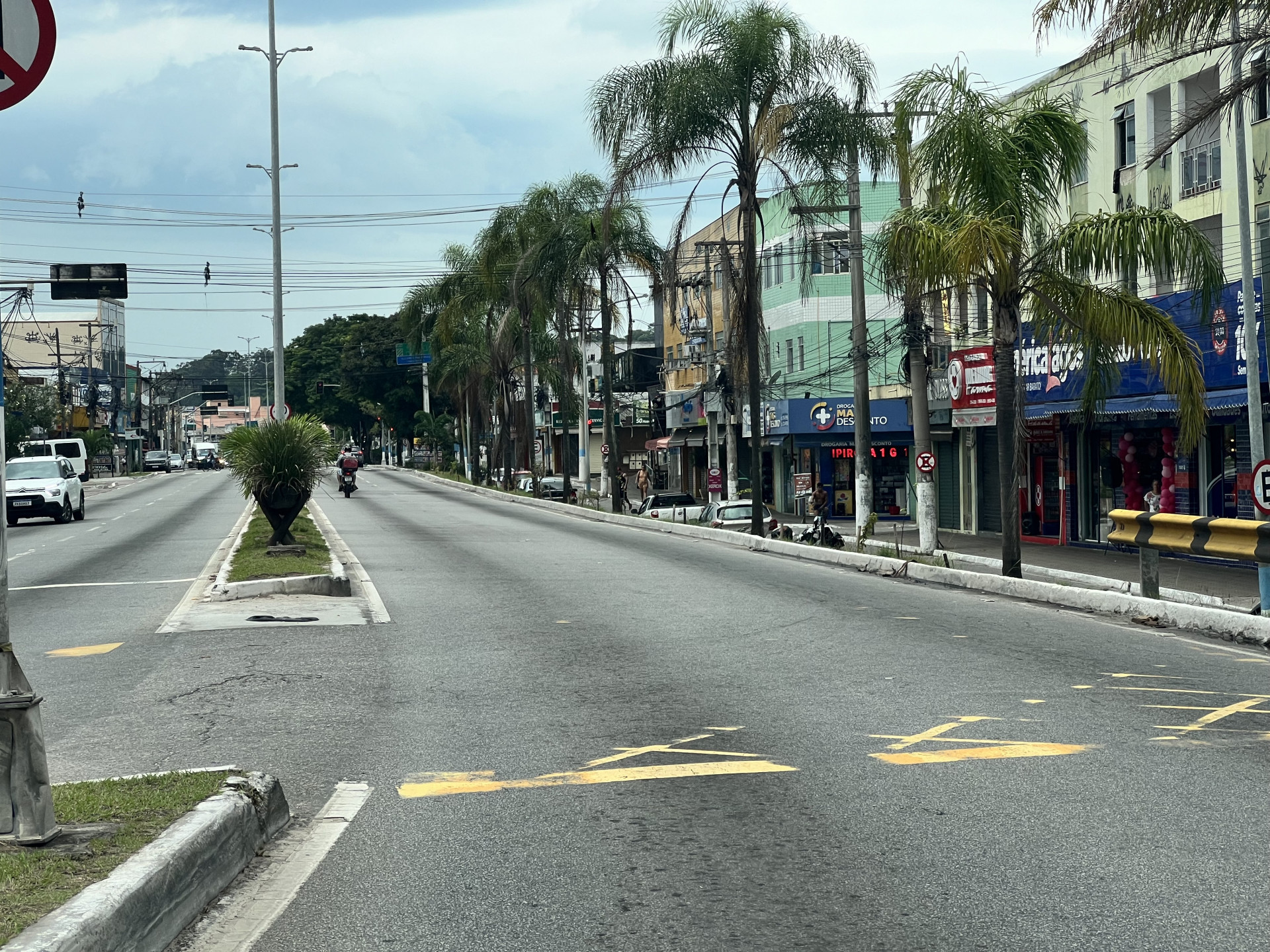 Vozes ancestrais ocupam as ruas em marcha por direitos, respeito e representatividade em Rio das Ostras