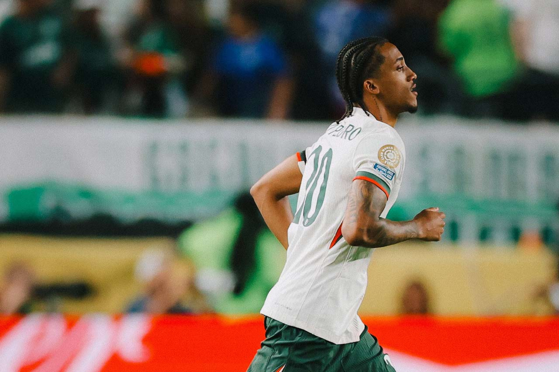 Eventual venda de Jo&atilde;o Pedro ao Barcelona pode render milh&otilde;es ao Fluminense