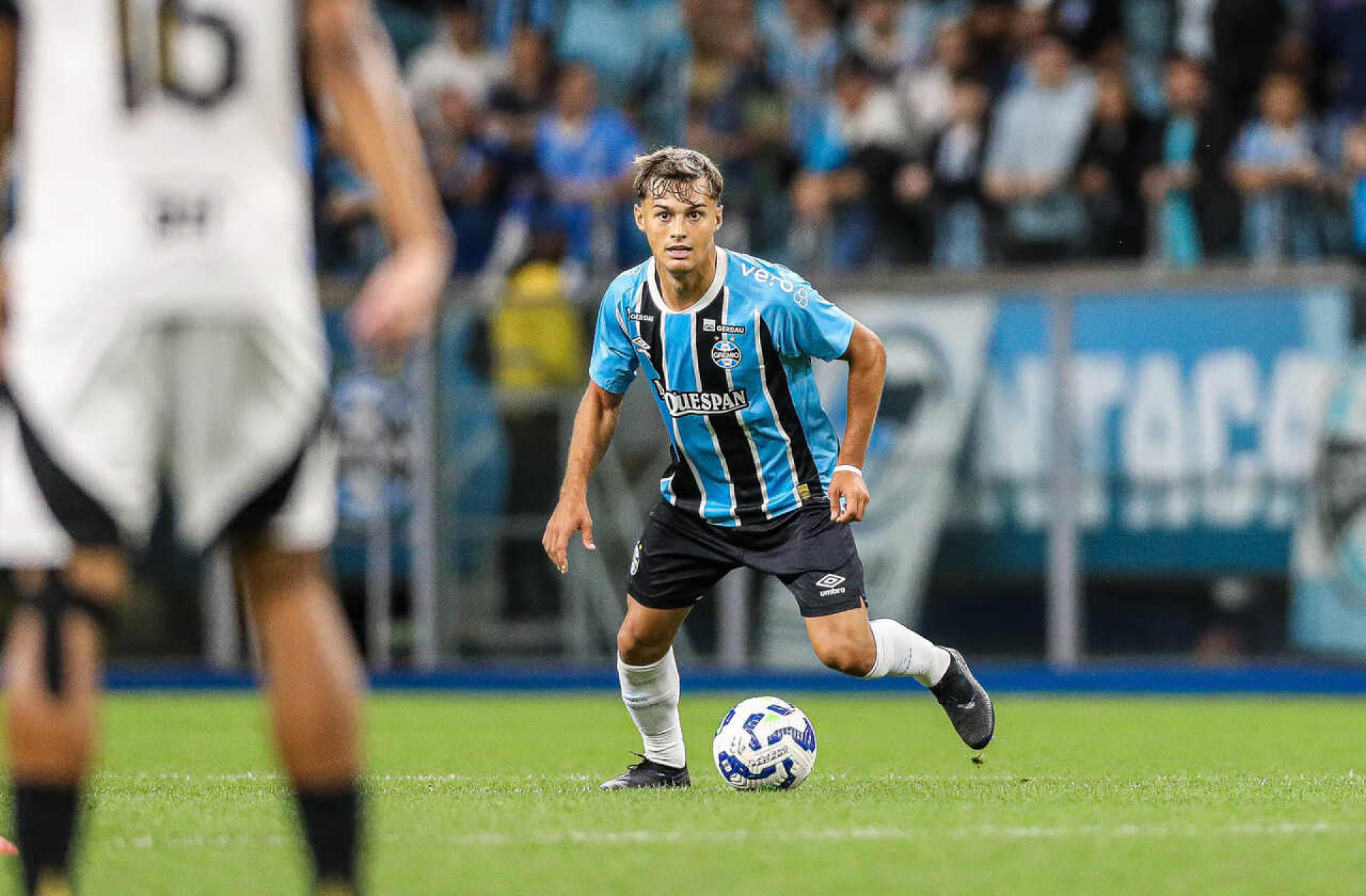 Lu&iacute;s Castro arma novo Gr&ecirc;mio e promove mudan&ccedil;a para enfrentar o Confian&ccedil;a