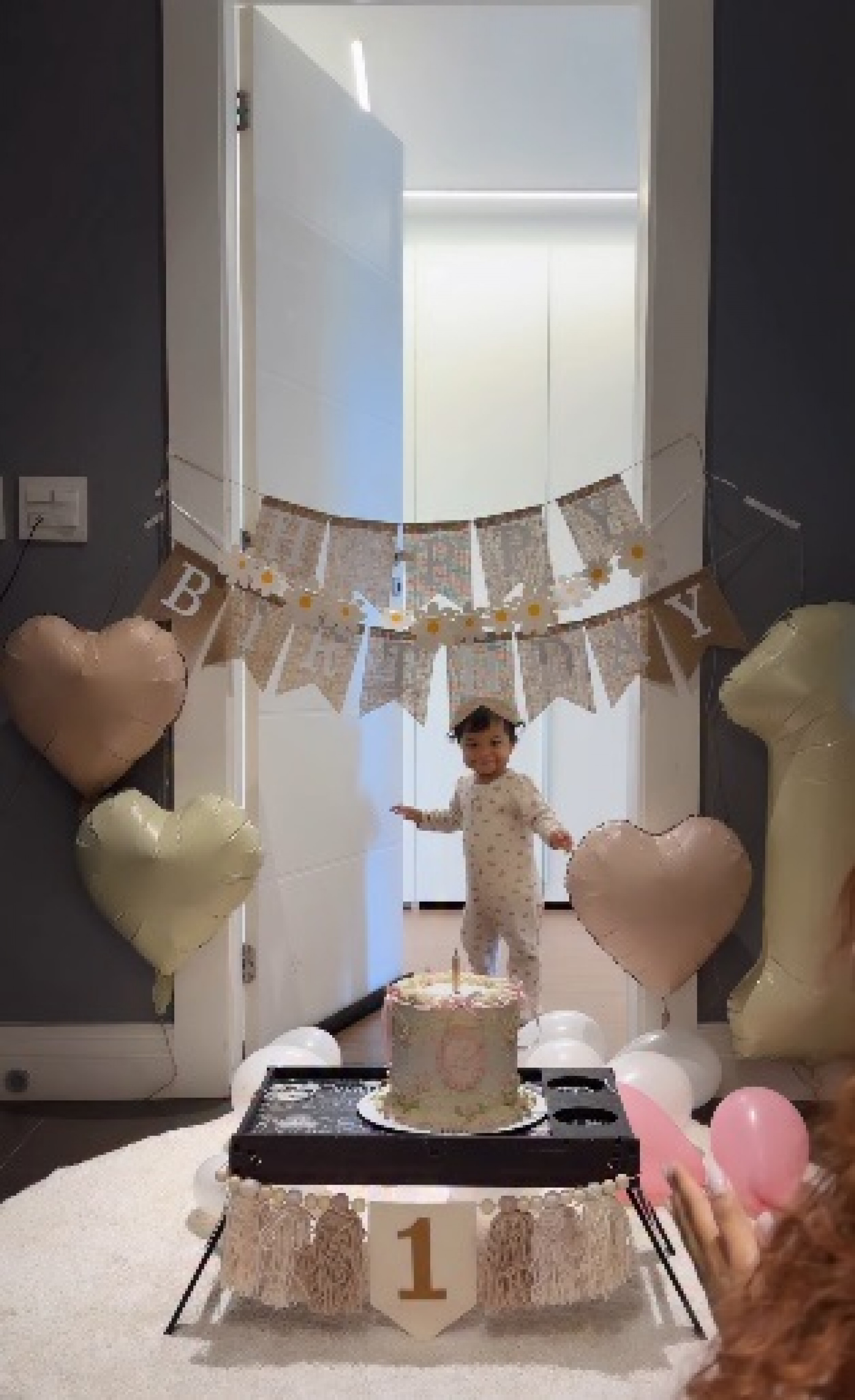 Brunna Gonçalves e Ludmilla festejaram primeiro aniversário da filha - Reprodução/Instagram