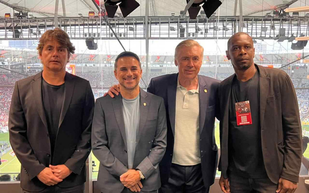 Ancelotti acompanhar&aacute; Athletico x Flamengo in loco
