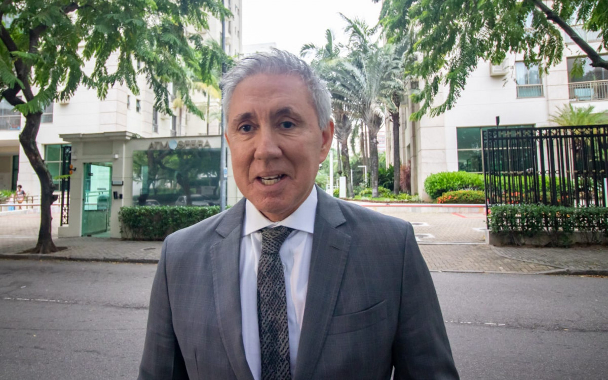 Carlo Luchione, advogado o ex-governador Cláudio Castro