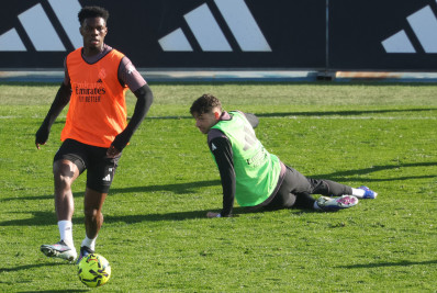 Valverde treina pela primeira vez no Real Madrid após briga com Tchouaméni