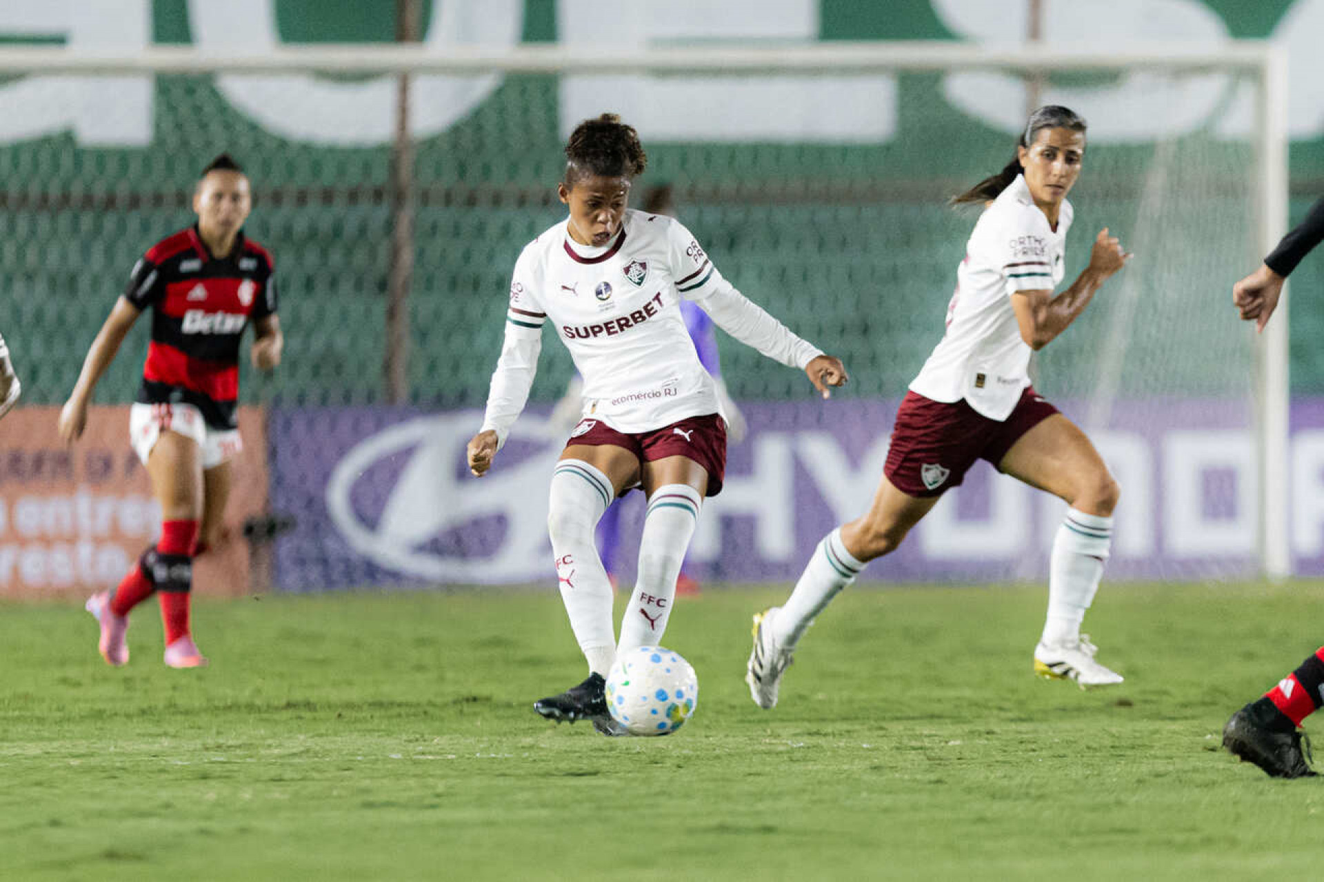 Com gol de Cristiane, Flamengo vence Fluminense pelo Brasileir&atilde;o Feminino