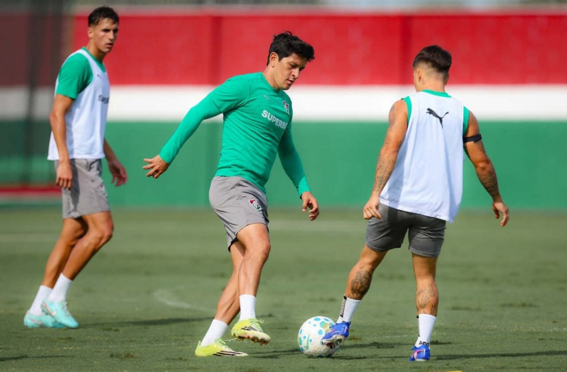 Cano participa de treino e se aproxima de retorno ao Fluminense