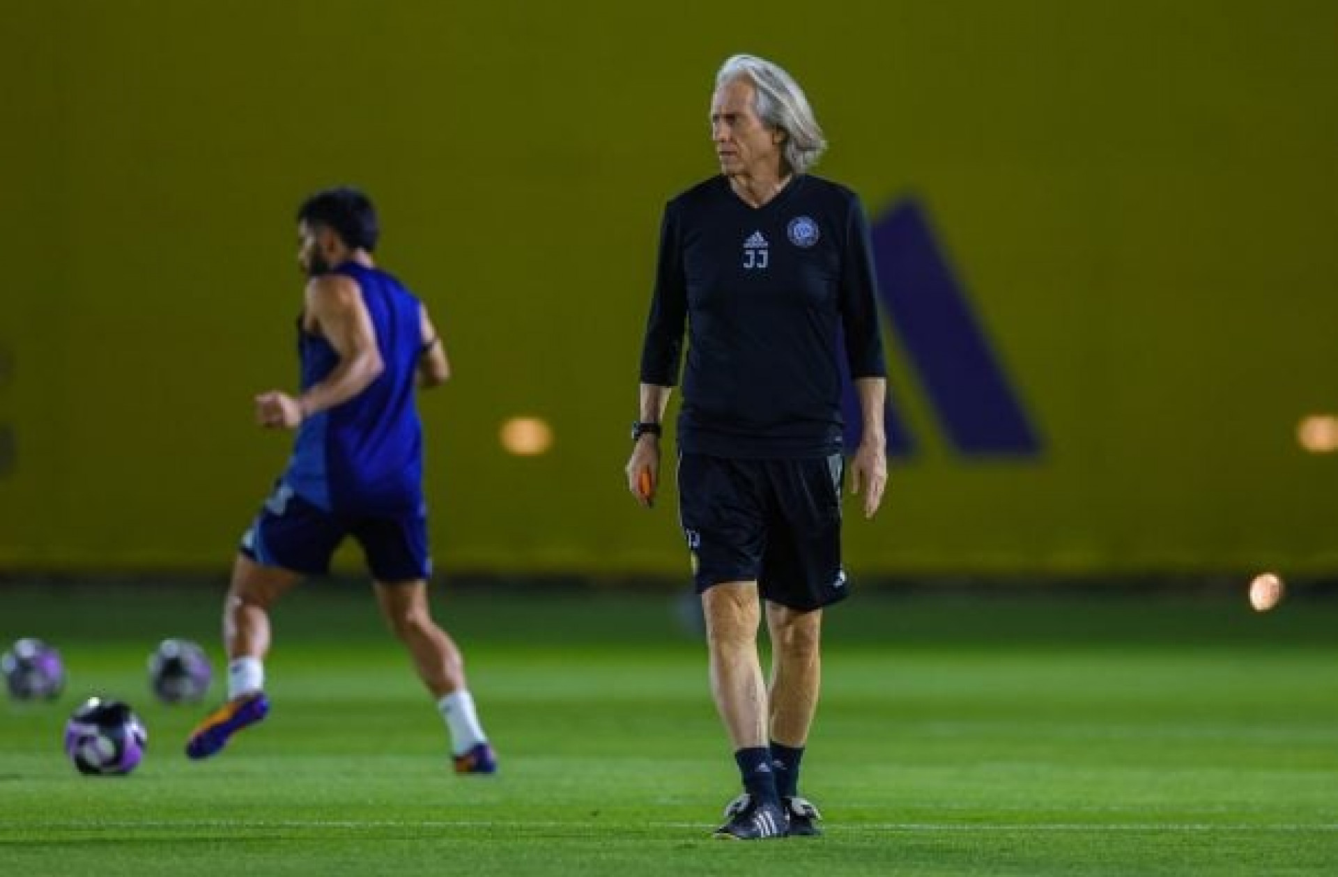 Jorge Jesus decide deixar o Al-Nassr ap&oacute;s fim da temporada