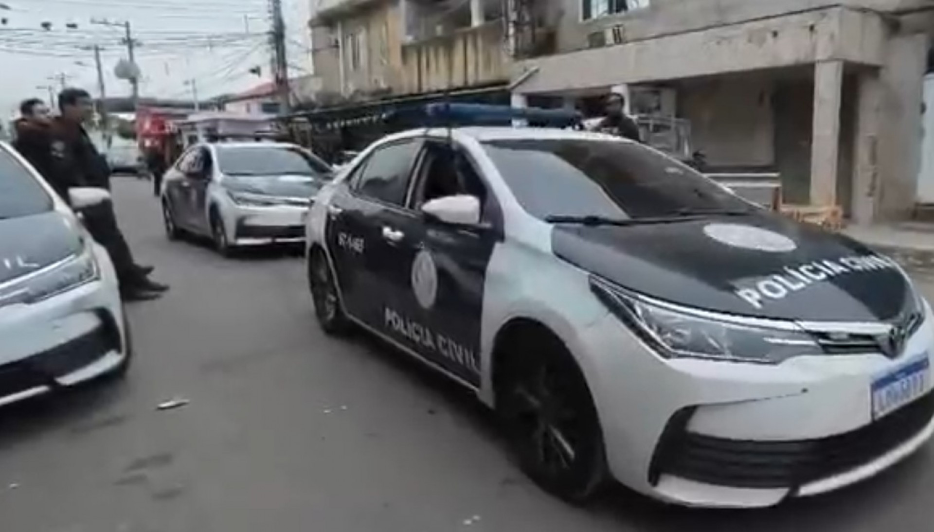 Policiais civis realizam operação contra o Comando Vermelho no Parque das Missões - Reprodução