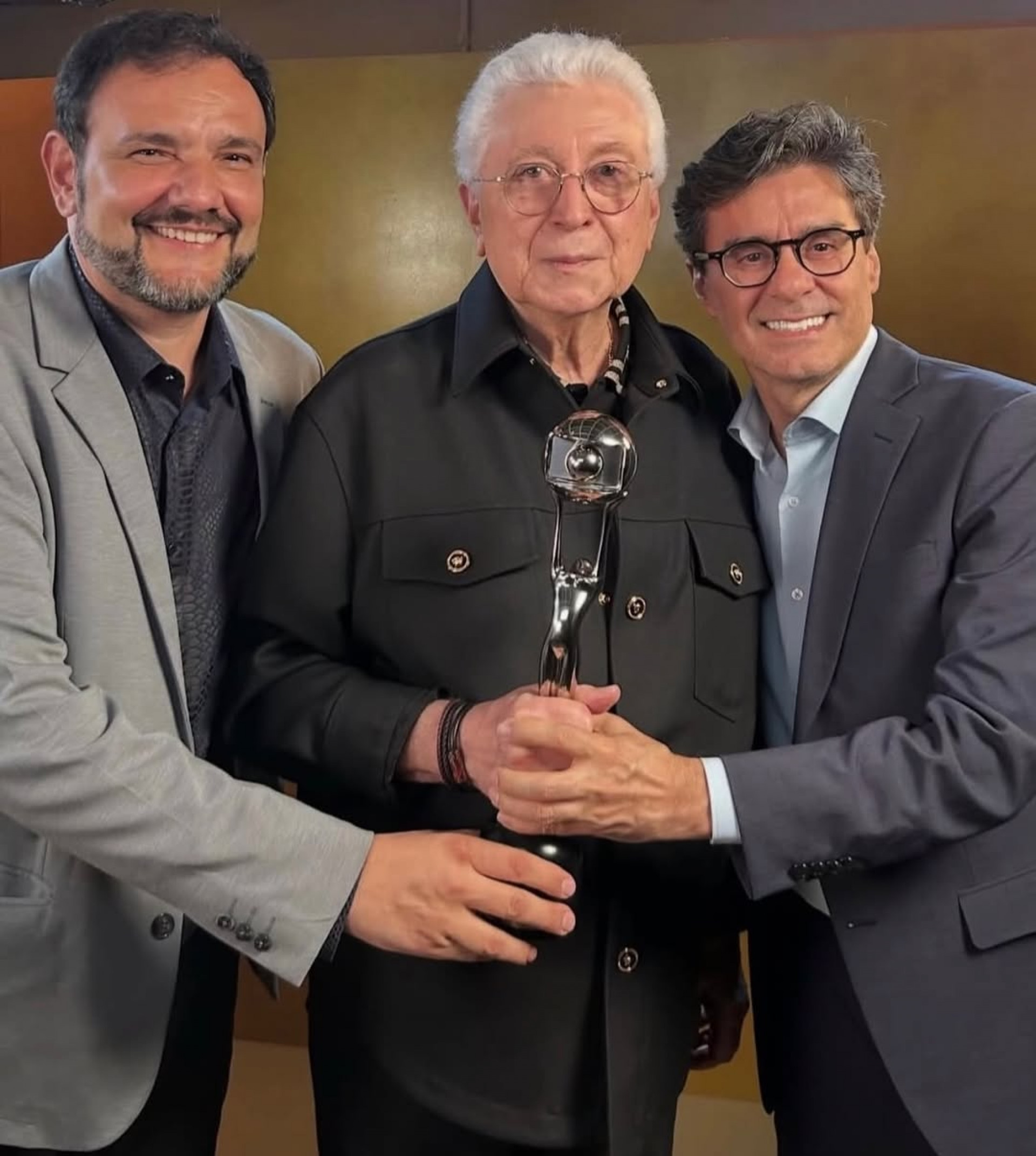 Sophie agradeceu protagonista em obra de Aguinaldo Silva, Virgílio Silva e Zé Dassilva - Reprodução/Instagram