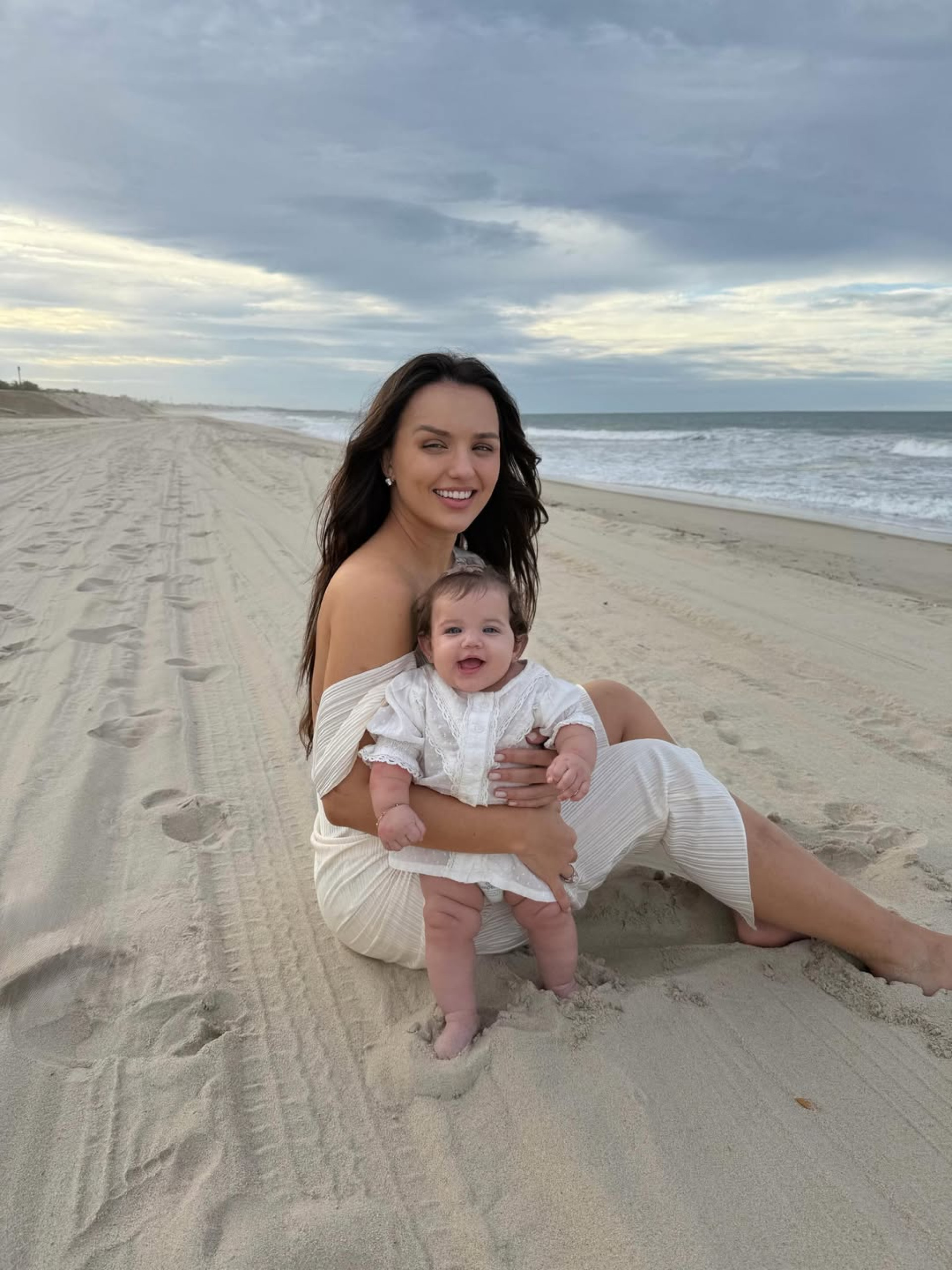 Rafa Kalimann relaxou em praia cearense com a bebê - Reprodução/Instagram
