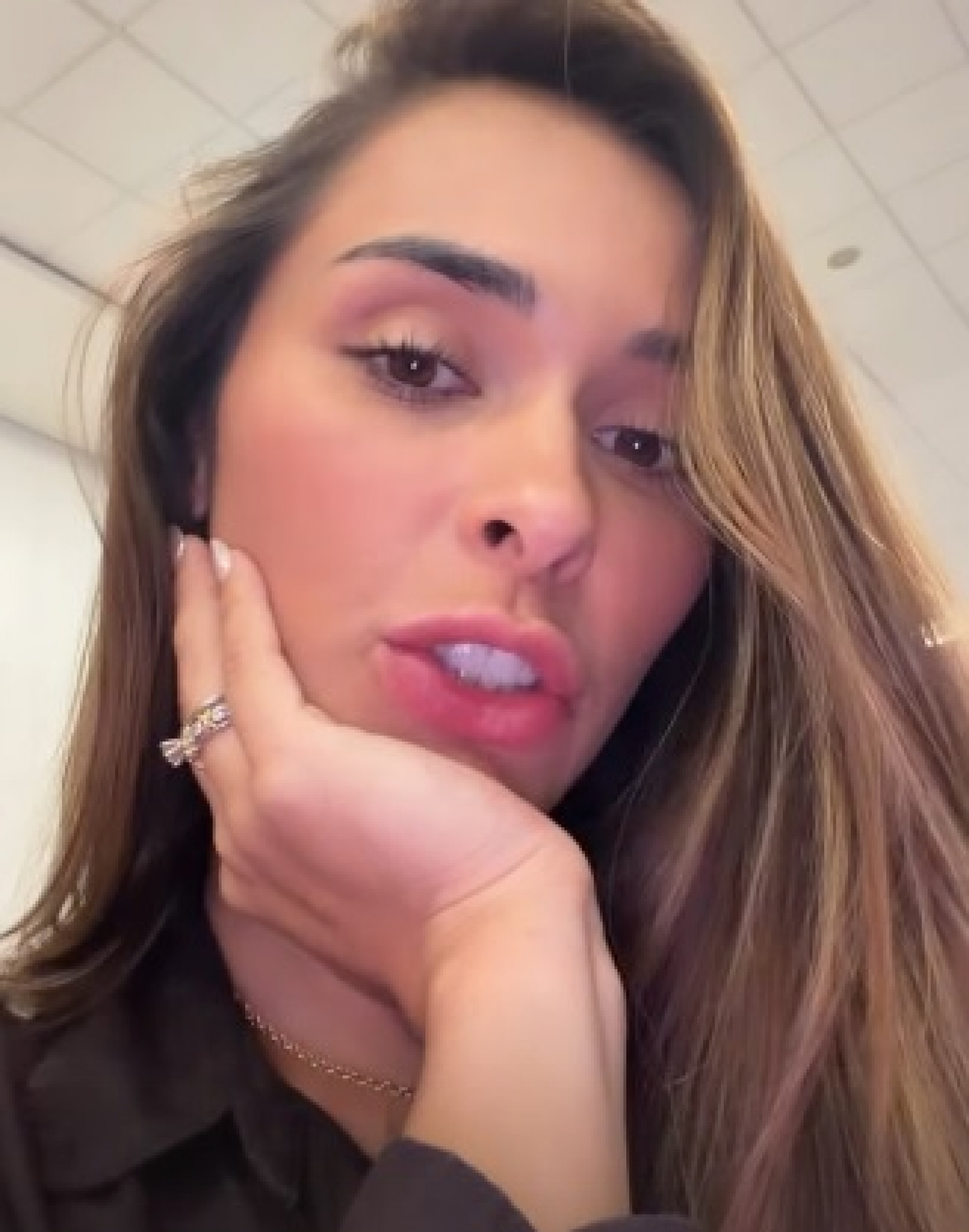 Tainá Militão se pronunciou após marido ser citado no término de Virginia e Vini Jr - Reprodução/Instagram