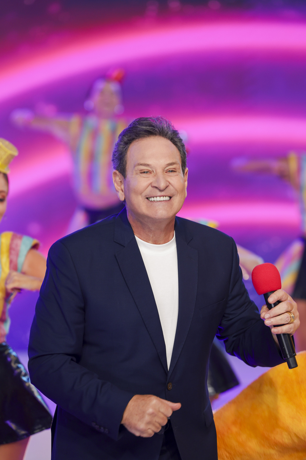 Apresentador do 'Viva a Noite', Luis Ricardo avaliou comparações com Gugu Liberato  - Rogerio Pallatta / SBT