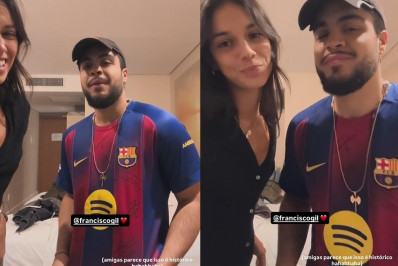 Alane Dias presenteia Francisco Gil com camisa do Barcelona autografada