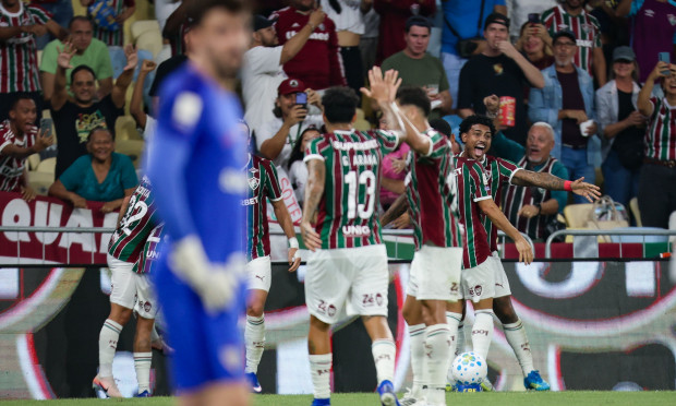 Fluminense vence São Paulo e se consolida em terceiro lugar no Brasileirão