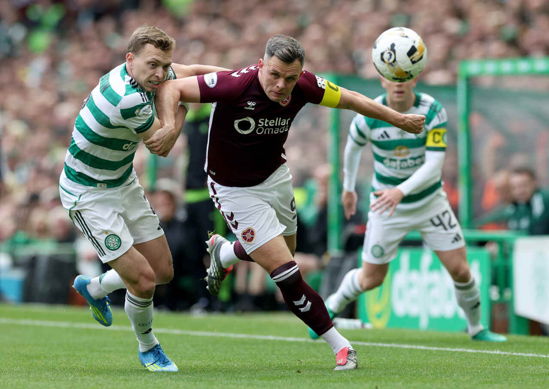 Com gols no fim, Celtic vence o Hearts e conquista o Campeonato Escoc&ecirc;s