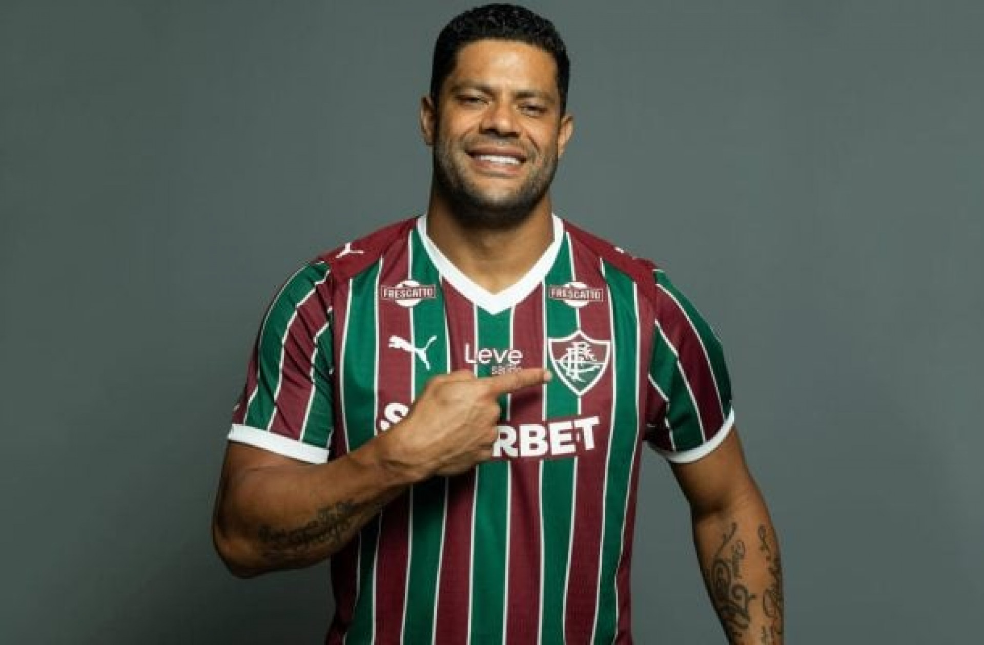 Hulk diz que j&aacute; se sente em casa no Fluminense e promete: “Vontade e determina&ccedil;&atilde;o”
