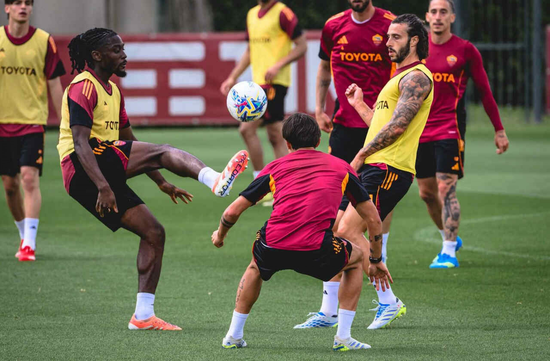 Roma x Lazio: onde assistir, escala&ccedil;&otilde;es e arbitragem