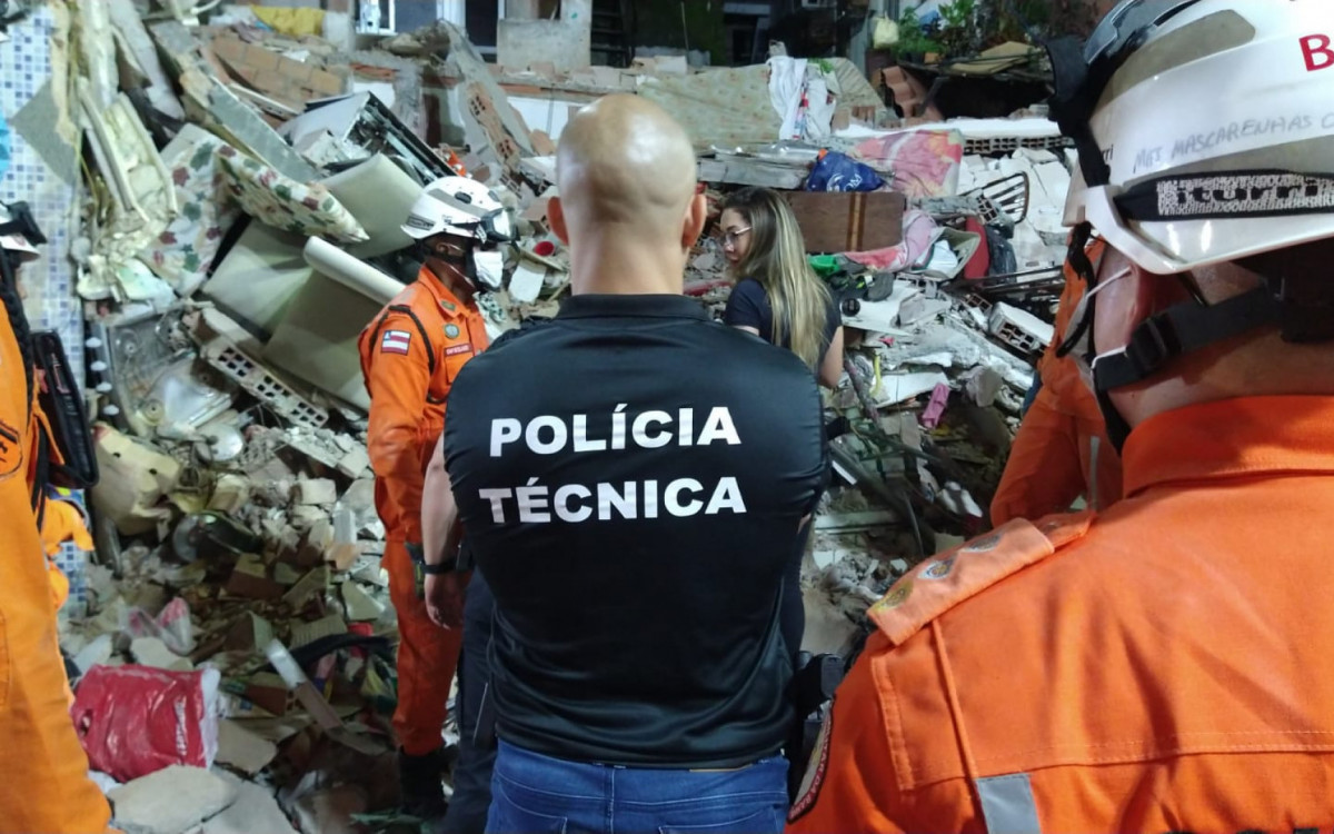 Terceira vítima foi encontrada na madrugada deste domingo (17)