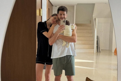 Camila Queiroz comenta expectativa para viagem com a filha