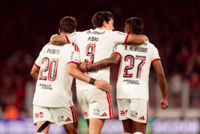 Flamengo arranca empate do Athletico-PR, mas desperdiça chance de encostar no Palmeiras