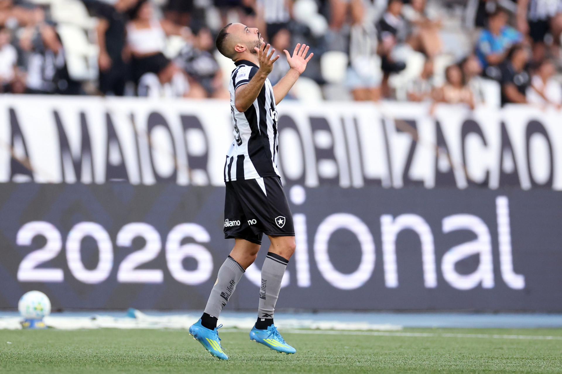Arthur Cabral foi o destaque do Botafogo contra o Corinthians - Vitor Silva / Botafogo
