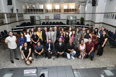 CMNI recebe alunos de Direito para palestra sobre o funcionamento do Poder Legislativo Municipal