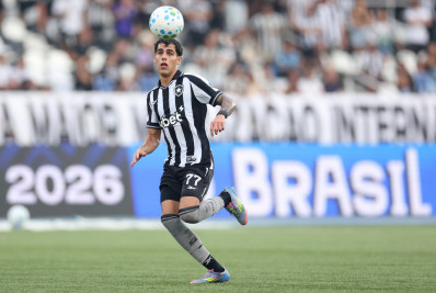 Villalba aproveita oportunidade no Botafogo: 'Tratei de dar a vida'
