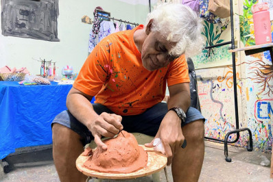 Dia da Luta Antimanicomial: ex-interno transforma vida por meio da arte