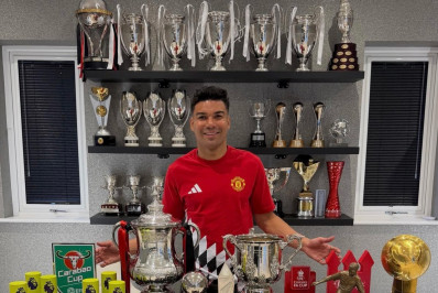 Manchester United se despede de Casemiro: ‘Um ícone’