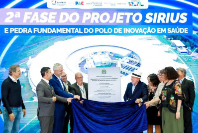 Lula: Brasil não pode permitir que mercado determine o que aluno deve estudar na universidade