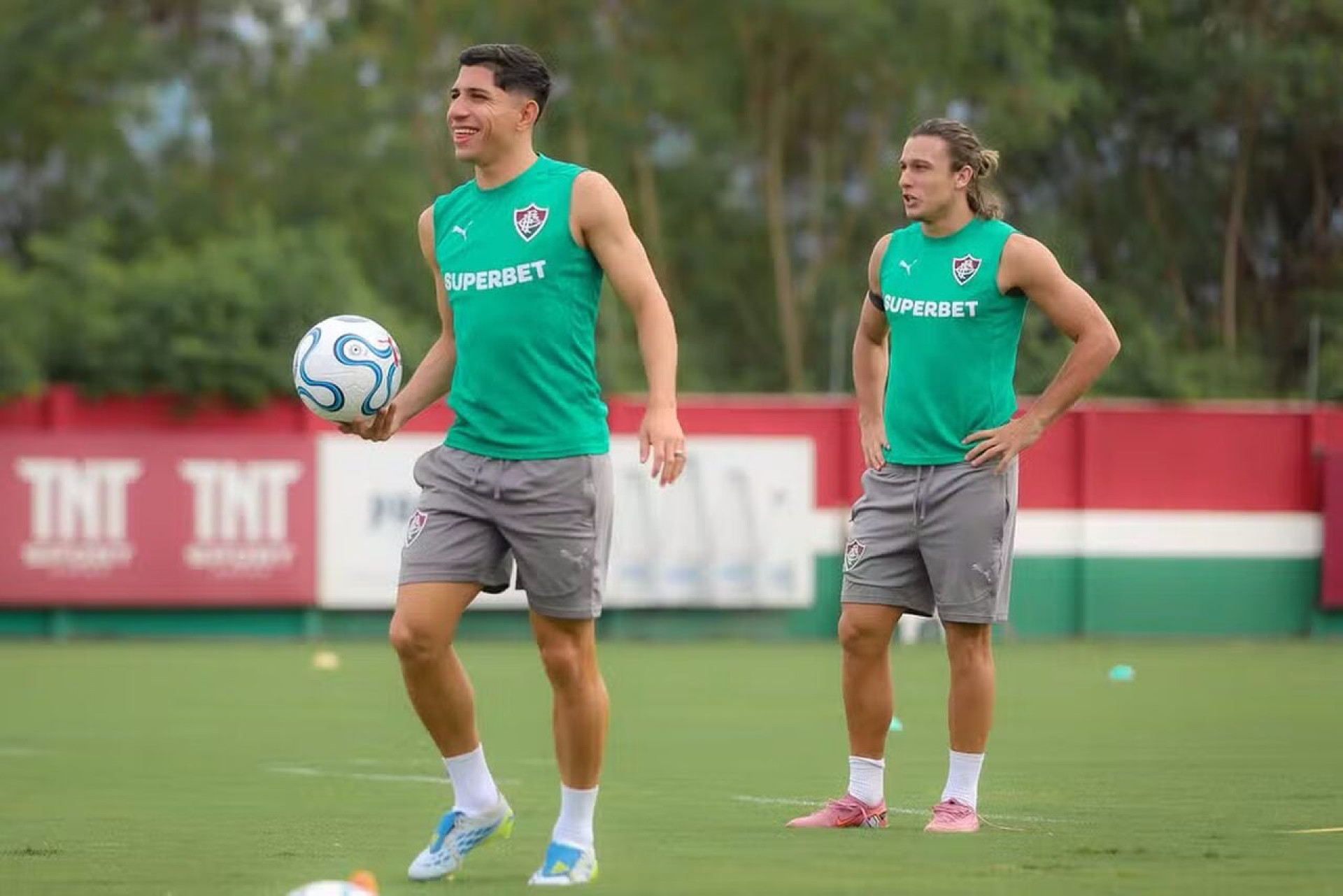 Com for&ccedil;a m&aacute;xima, Fluminense aposta em entrosamento para superar o Bol&iacute;var