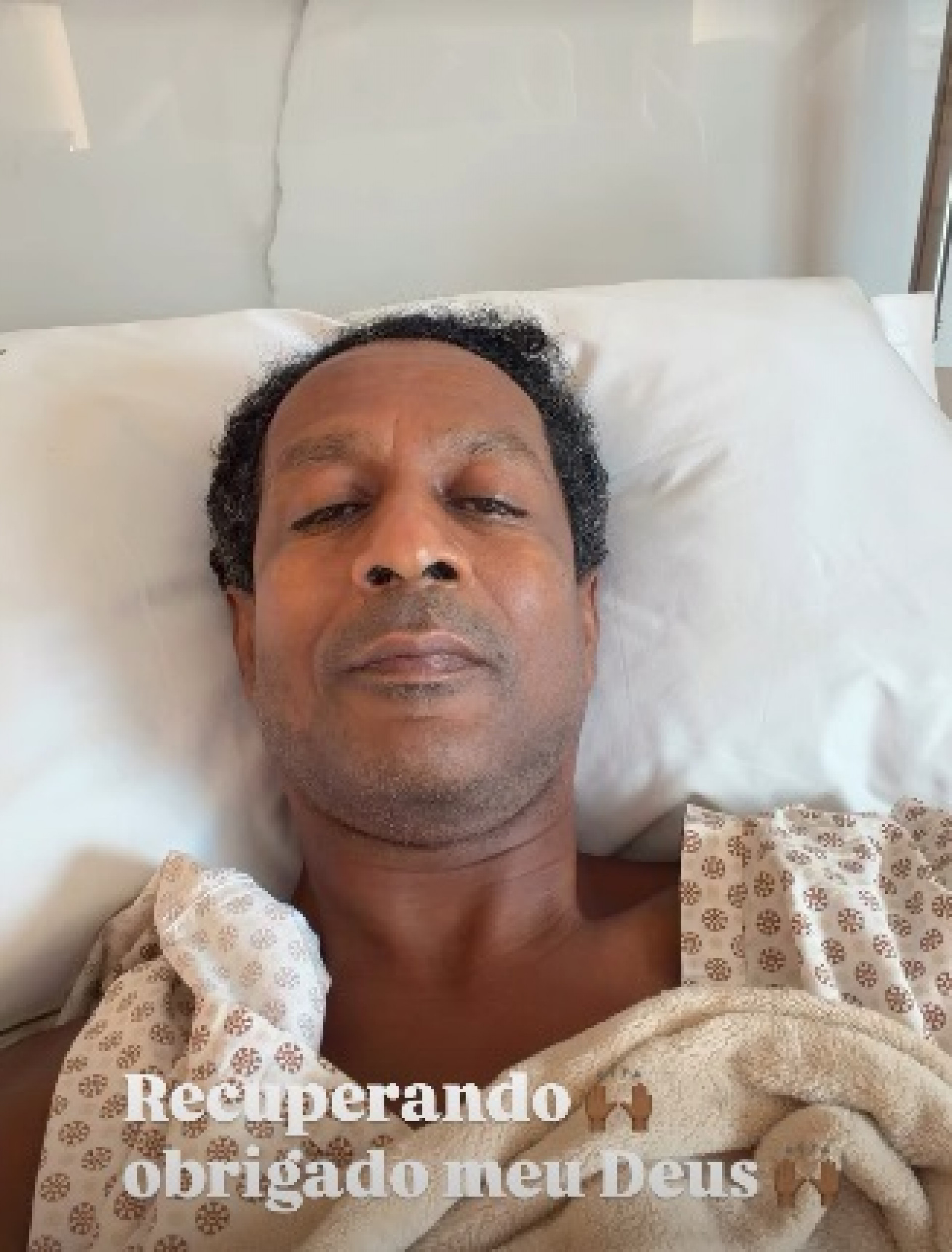 Luis Miranda tranquilizou seguidores após o procedimento - Reprodução/Instagram 