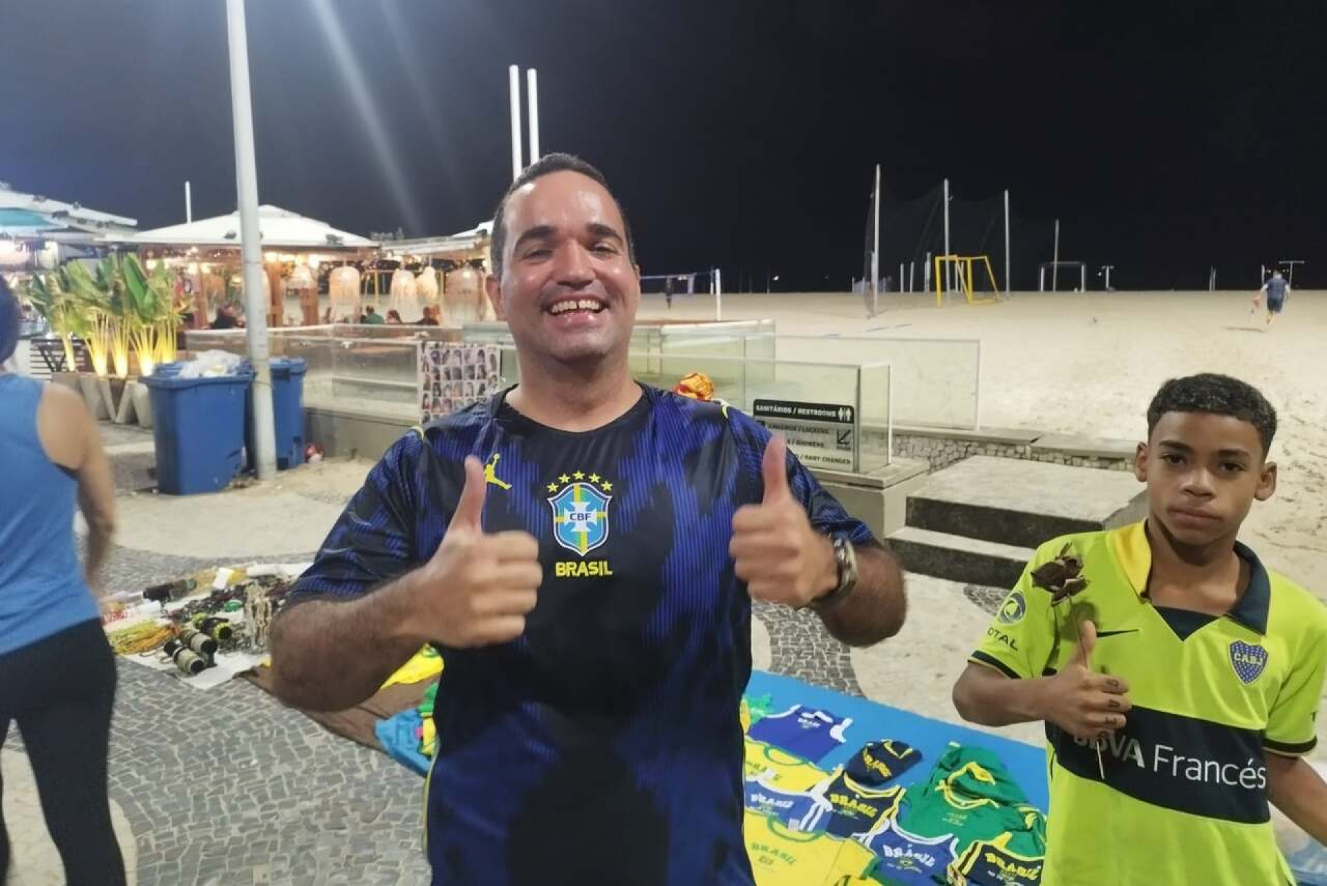 No RJ, torcedores comemoram convoca&ccedil;&atilde;o de Neymar