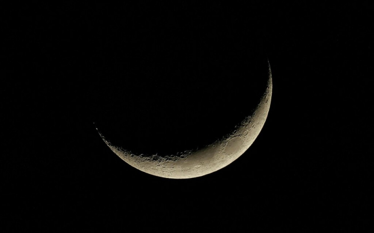 Primeira Superlua de 2026 chega em maio com foco em dinheiro e prazer