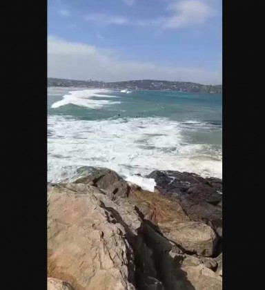 Duas jovens são retiradas do mar após pedido de socorro na Praia de Geribá