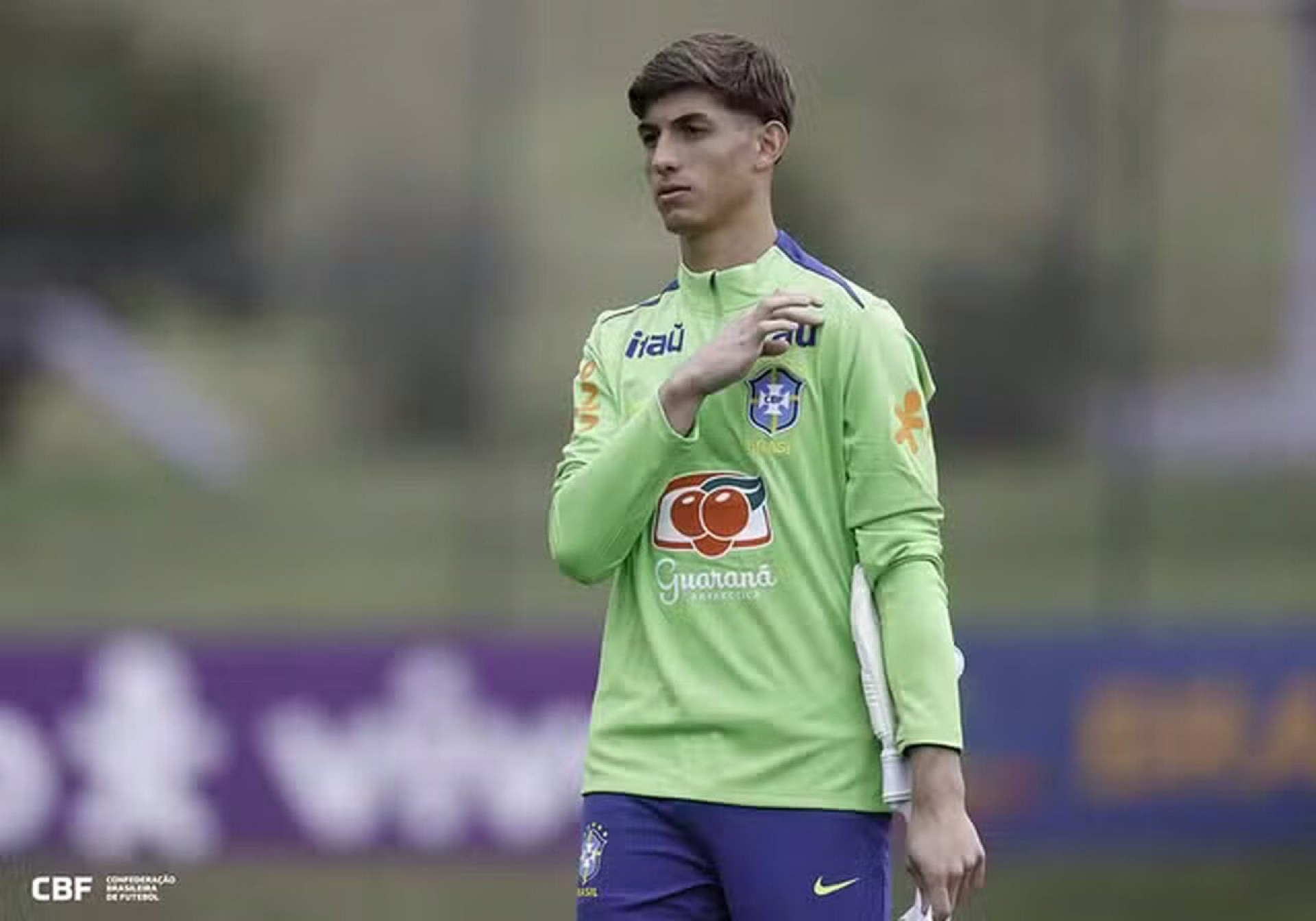 L&eacute;o Nannetti, do Flamengo, treinar&aacute; com a Sele&ccedil;&atilde;o na Copa